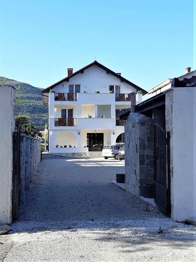 Herceg Vila Требине Екстериор снимка